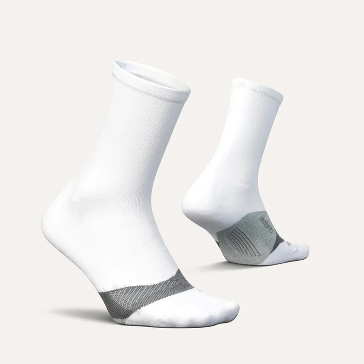 feetures_micro_crew_white_socks