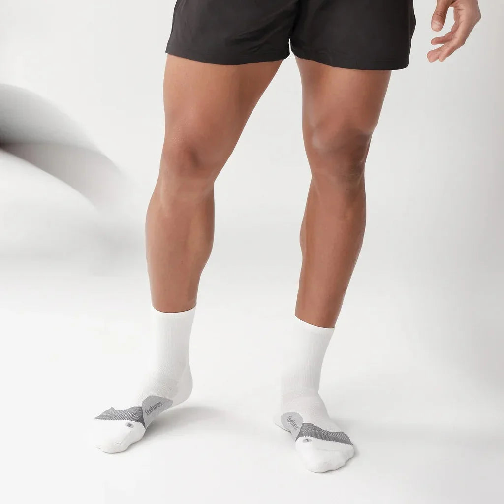 feetures_micro_crew_white_socks